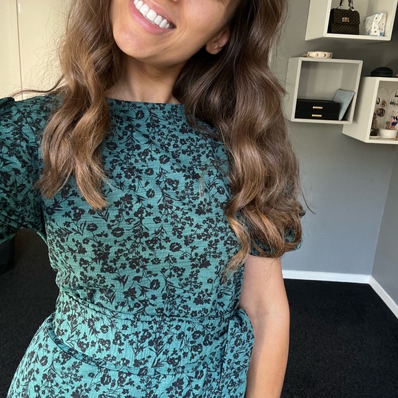 Zara puff sleeve midi dress - Picture 6 of 6